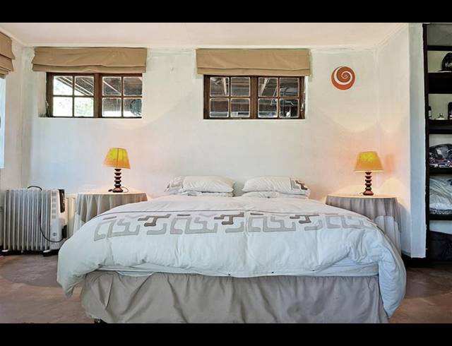 5 BEDROOM HOUSE FOR SALE IN VAALKOP DAM